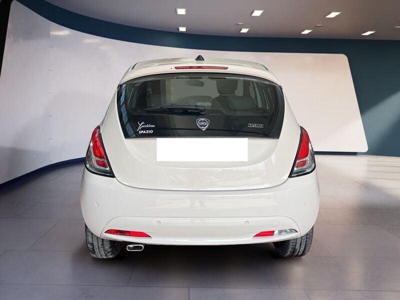 Lancia Ypsilon III 2021 1.0 firefly hybrid Gold s&s 70cv 5p.ti