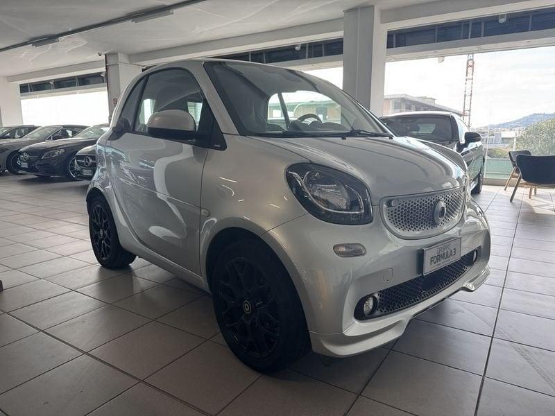 smart fortwo fortwo 90 0.9 Turbo twinamic Passion