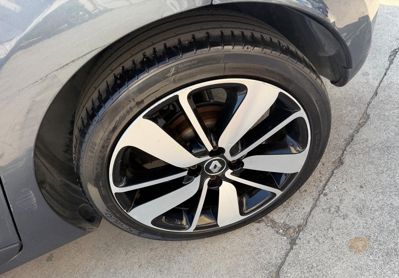 Renault Clio 1.2BENZINA 75CV 5 porte Intens 2017