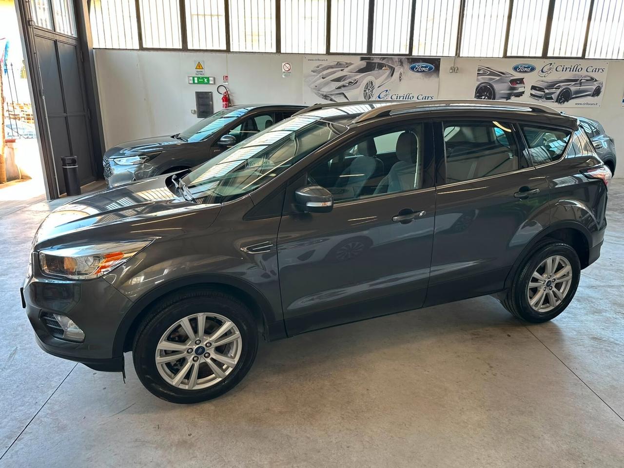 Ford Kuga 2.0 TDCI 150 CV S&S 2WD Titanium