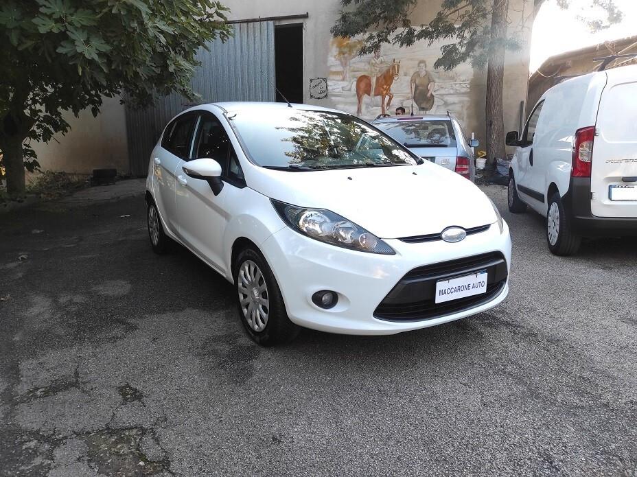 Ford Fiesta 1.4 5 porte Bz.- GPL Titanium
