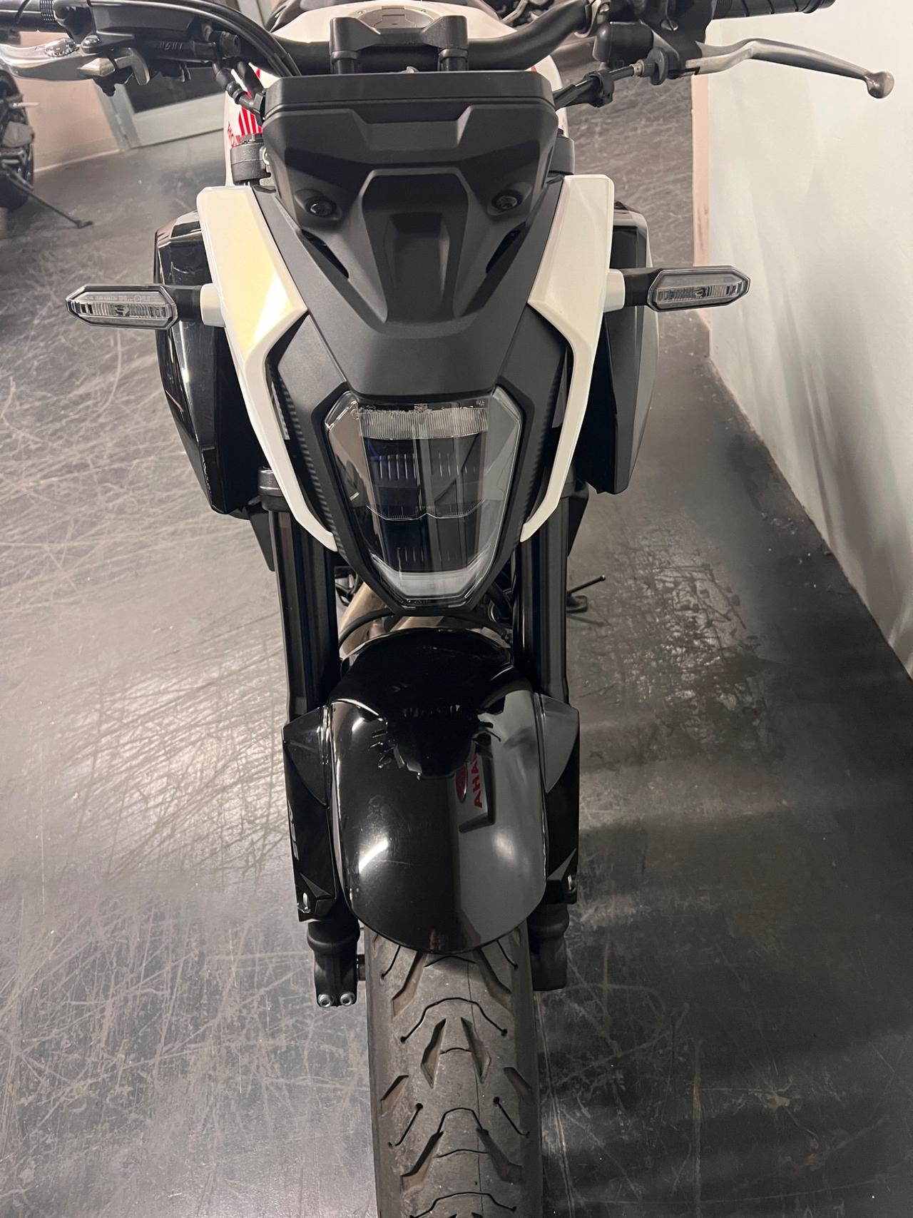 Honda Hornet 500