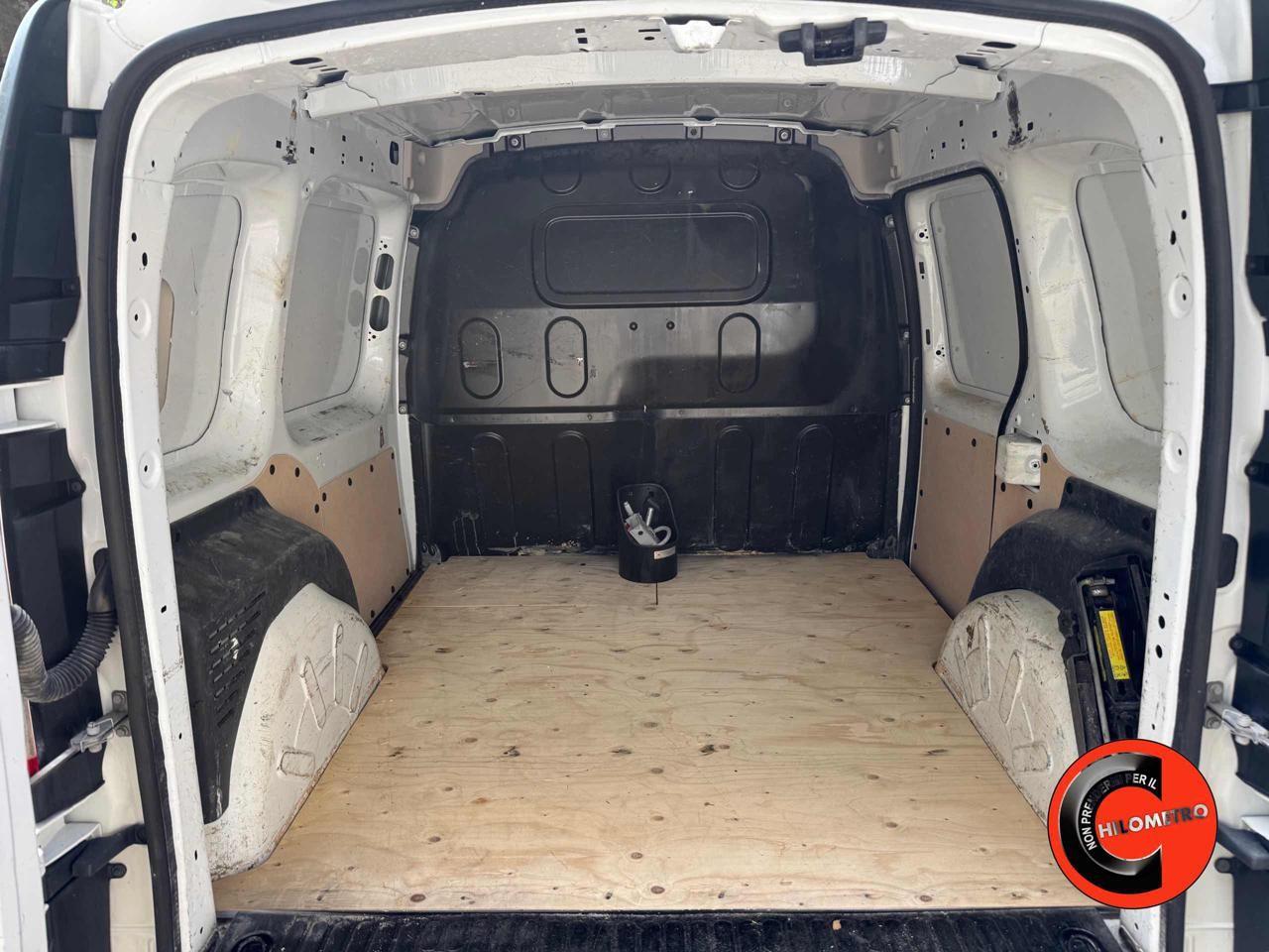 Renault Kangoo Z.E. 44 KW N1 PORTAPACCHI-CRUISE-BATTERIE DI PROPRETA'-