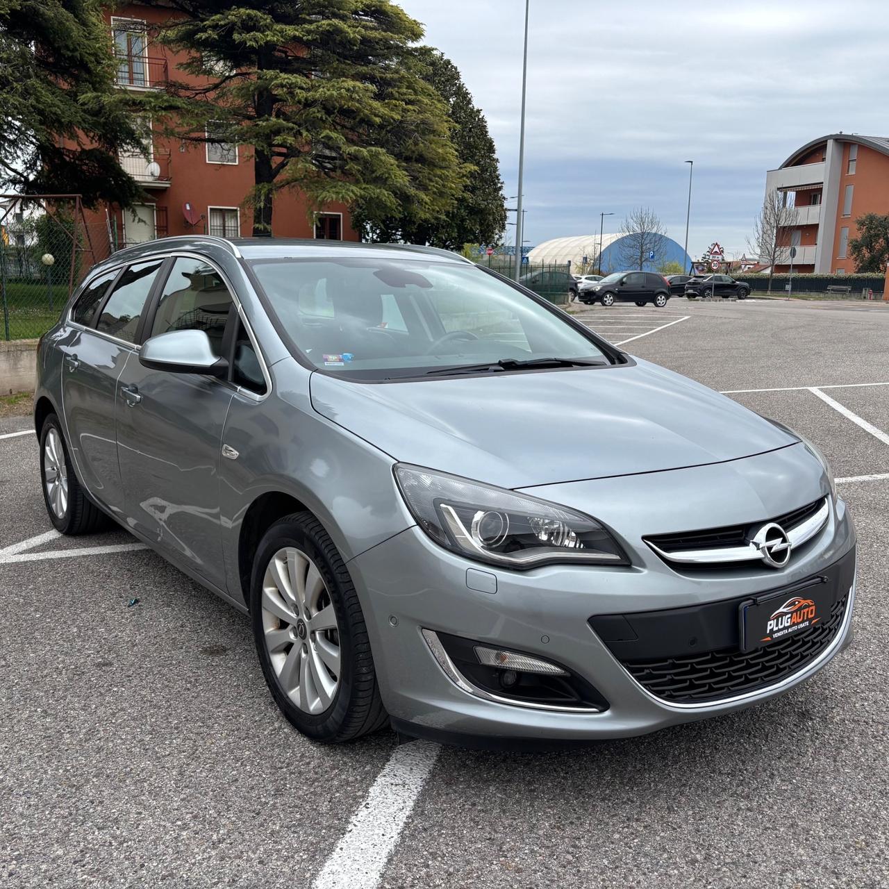 Opel Astra 1.6 CDTI EcoFLEX Cosmo
