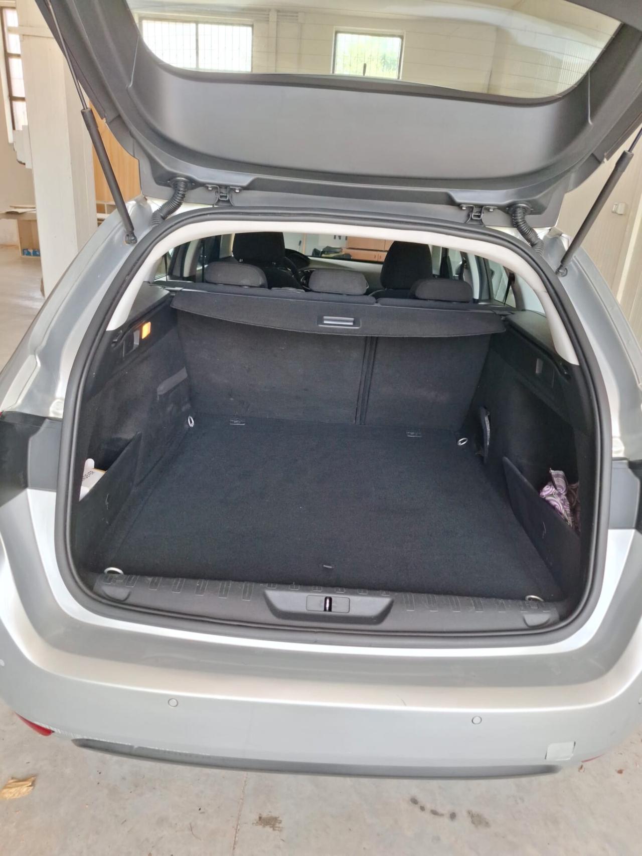 Peugeot 3008 BlueHDi 120 EAT6 S&S Active