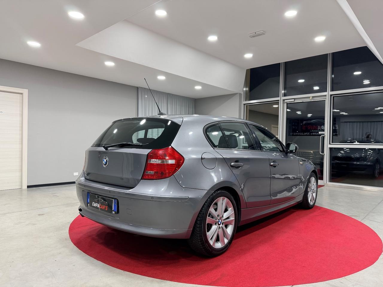 Bmw 118 118d 2.0 143CV cat 5 porte Attiva AUTOMATICA OK NEOPATENTATI