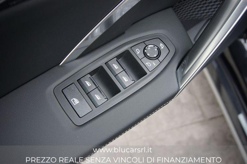 BMW X1 sDrive 18d X-Line DCT