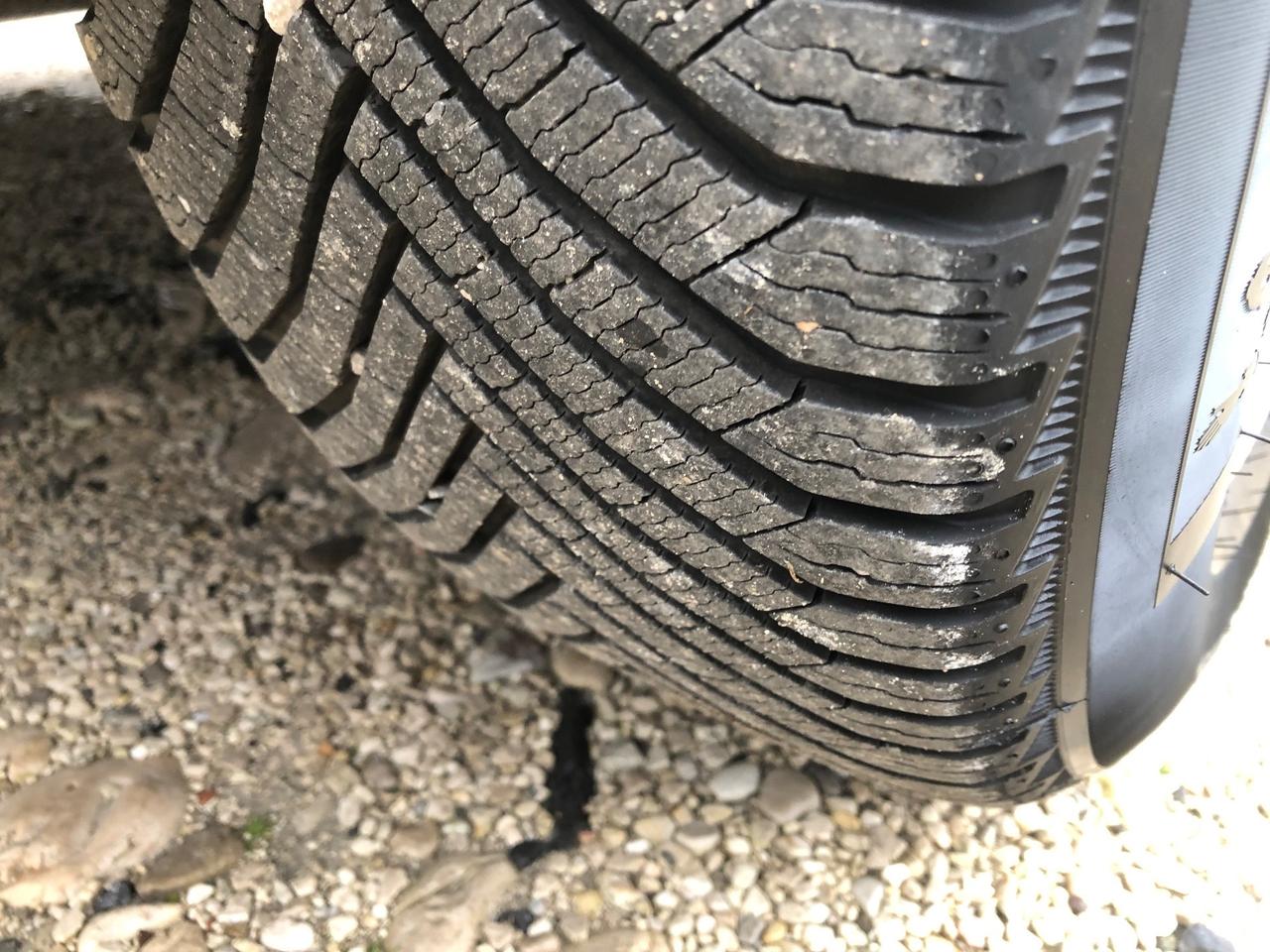 XC 90 2.4 D5 R-DESIGN - GANCIO TRAINO