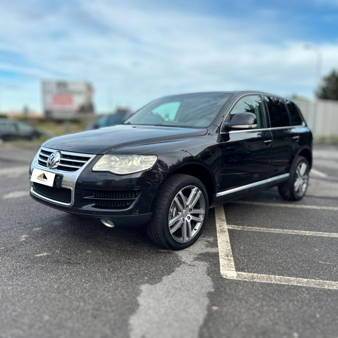 Volkswagen Touareg 3.0 V6 TDI DPF tiptronic 224cv