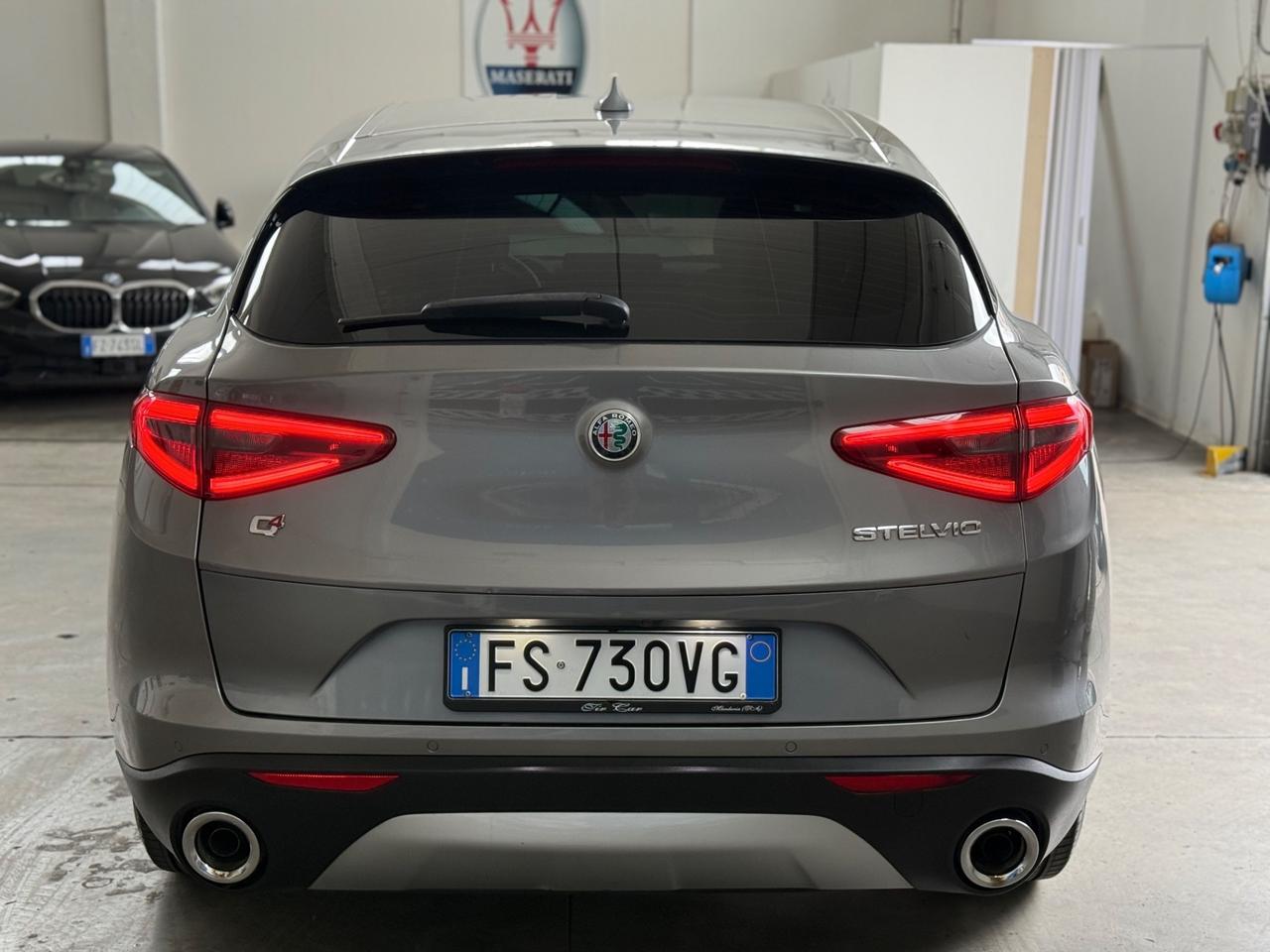 Alfa Romeo Stelvio 2.2 210 CV AT8 Q4 Executive