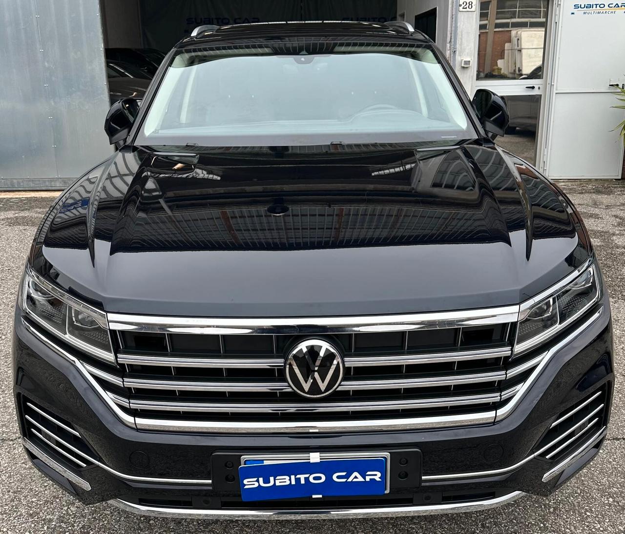 Volkswagen Touareg 3.0 V6 TDI SCR Atmosphere TETTO APRIBILE E INTERNI IN PELLE TOTALE CON MEMORIA