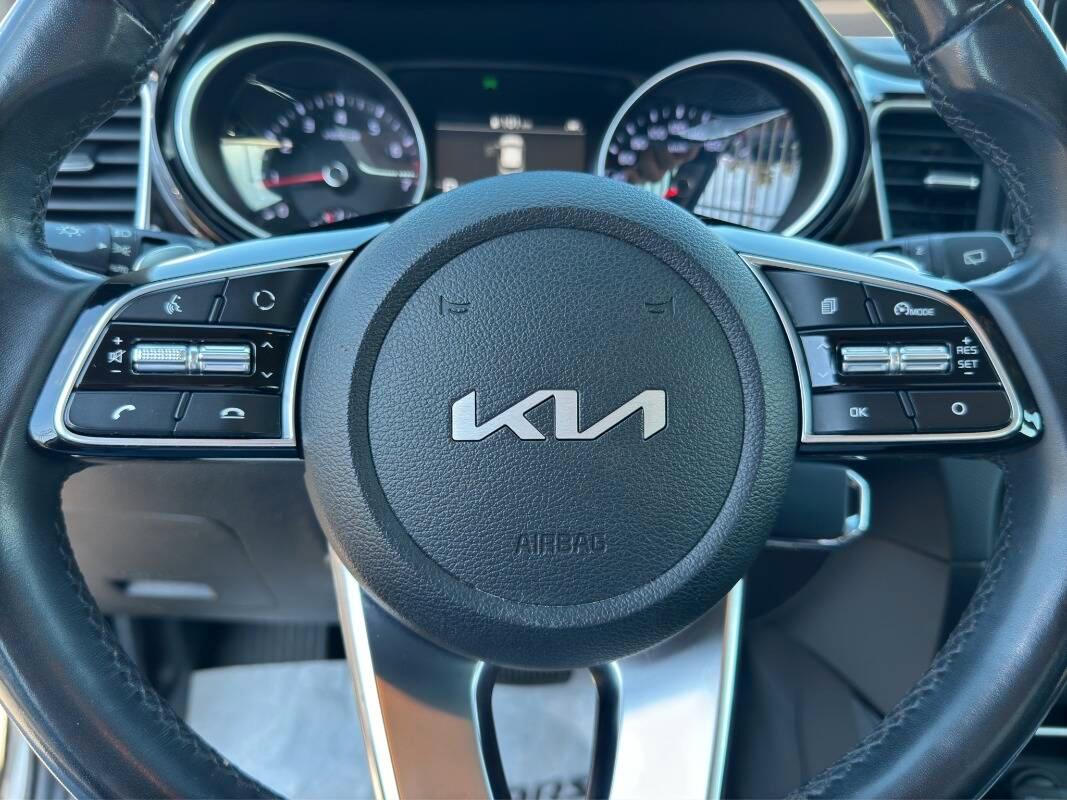 Kia Xceed 1.5 t-gdi mhev Business 160cv AUTOM E TELECAMERA