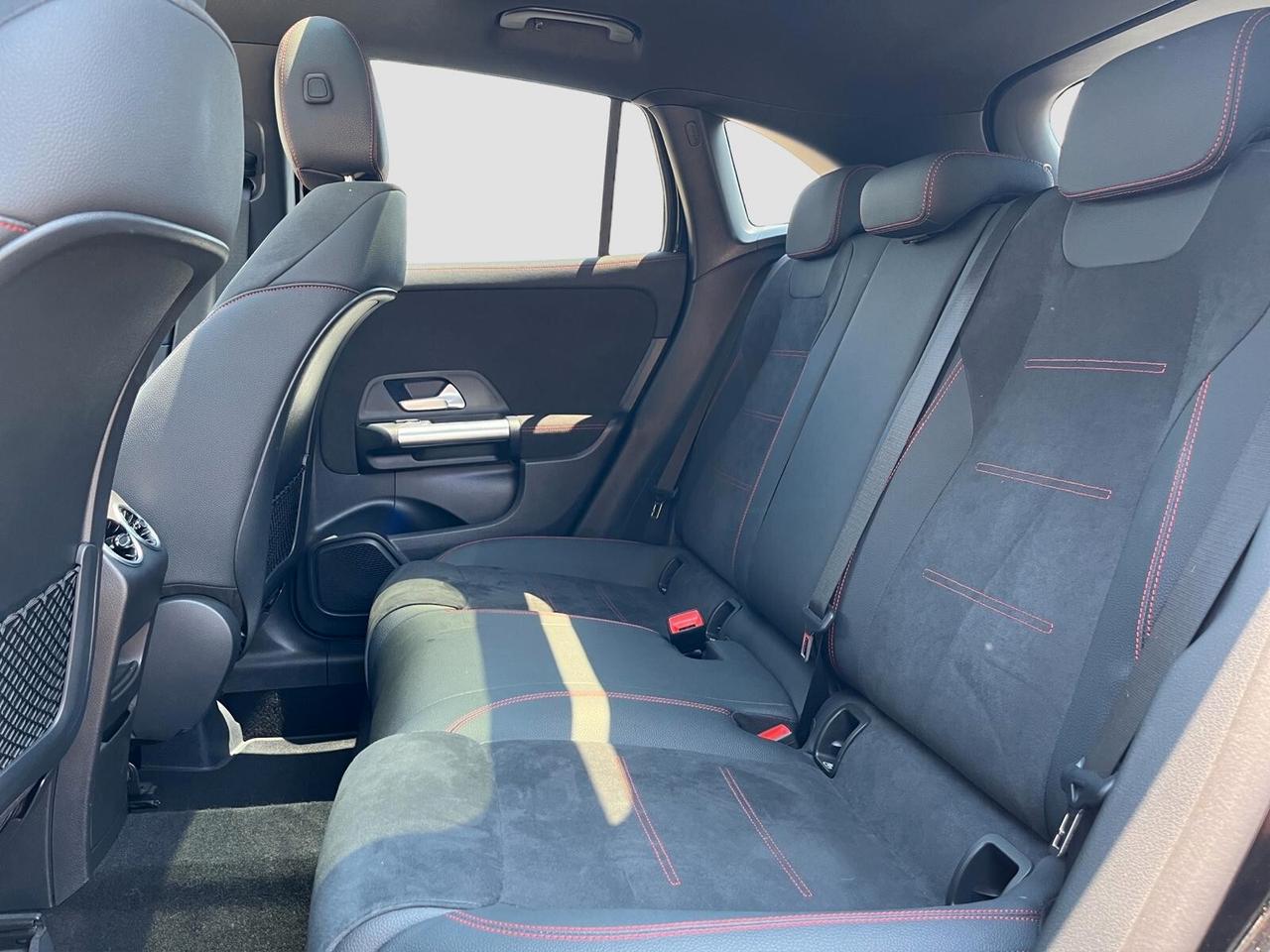 Mercedes-benz GLA 200 d Automatic AMG Line Premium Plus tetto 2025