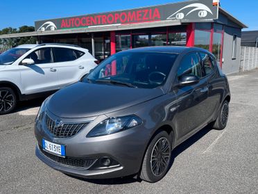 Lancia Ypsilon 1.0 FireFly 5 porte S&S Hybrid Gold
