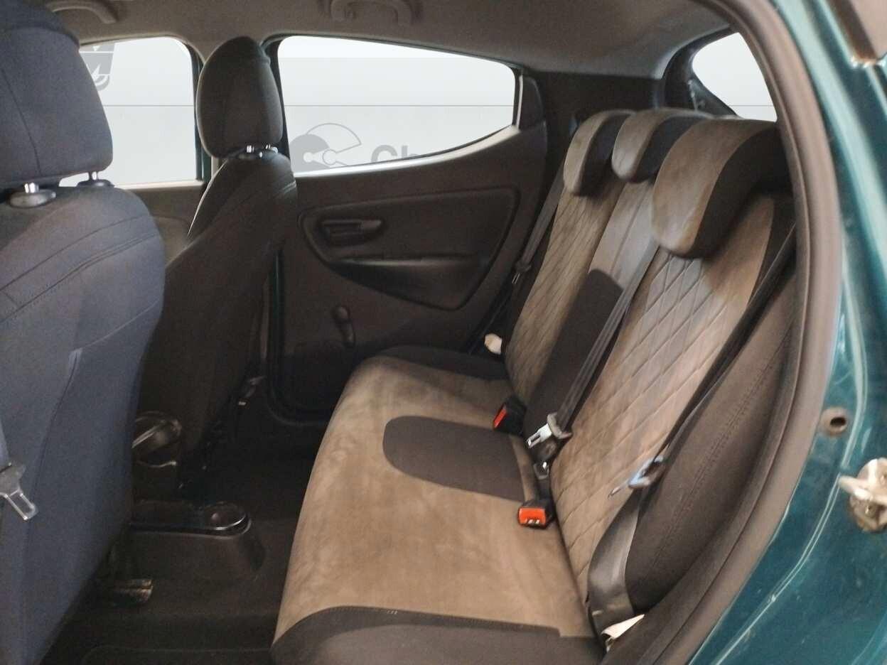 Lancia Ypsilon 1.2 ecochic Gpl DANNEGGIAMENTO DA ACQUA