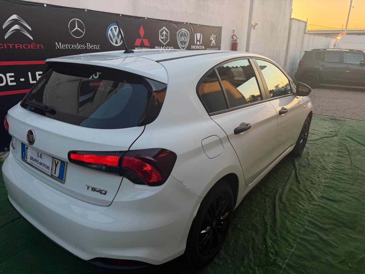 Fiat Tipo 2021 1.3 Mjt 5 p. LOUNGE LEGGI TUTTO