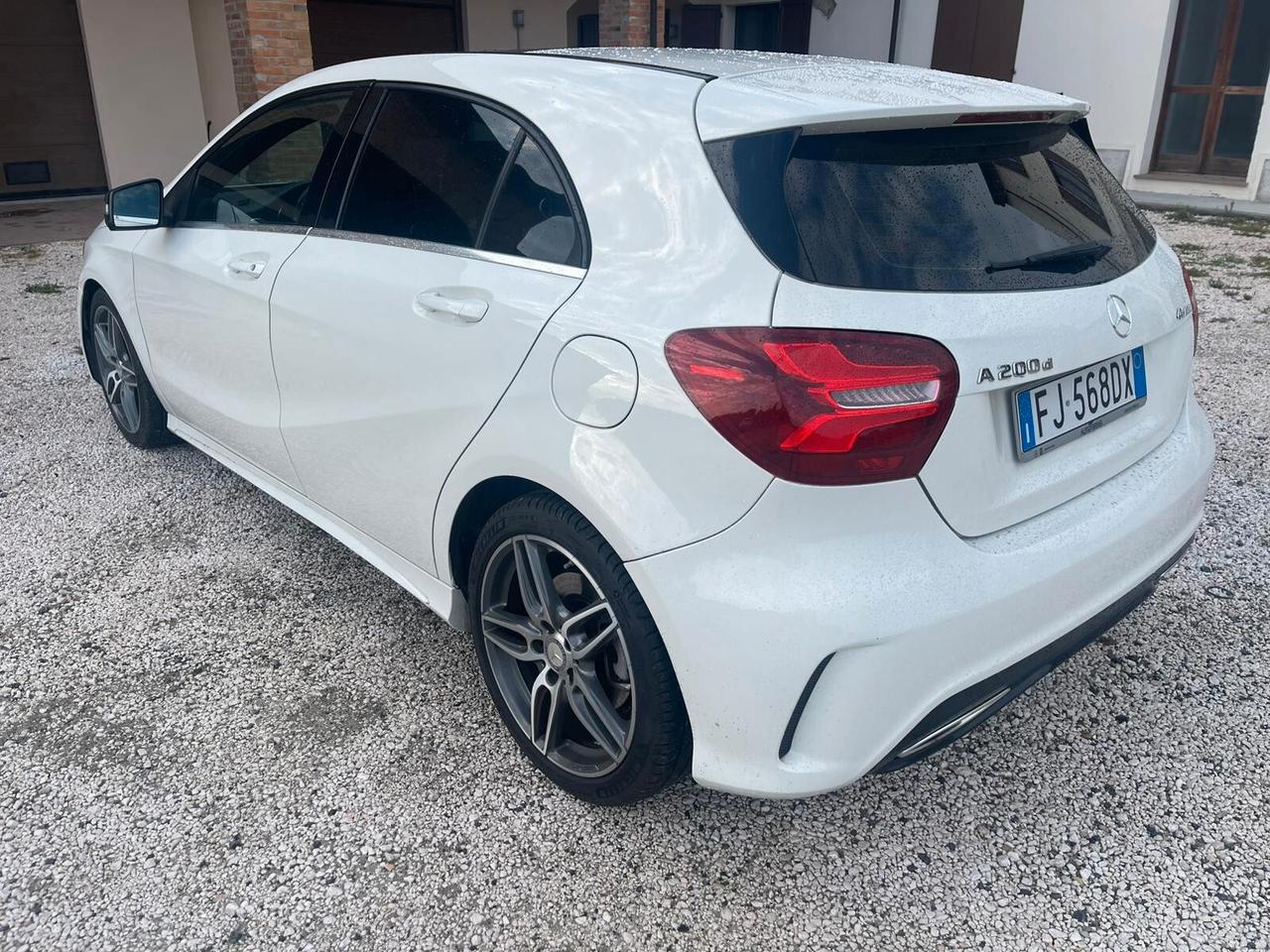 Mercedes-benz A 200 d Automatic 4Matic Premium