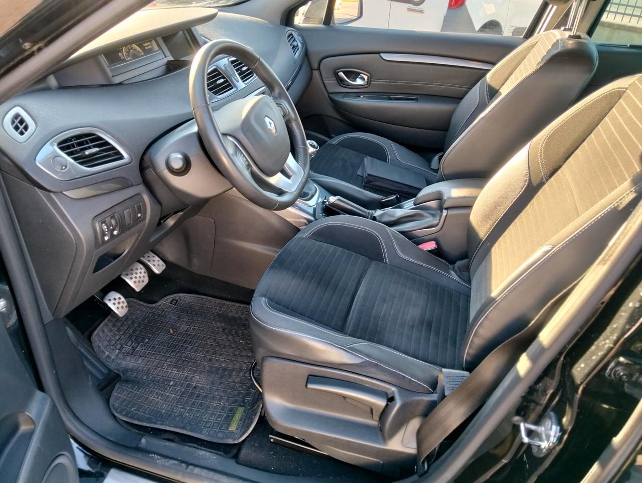 Renault Scenic Scénic XMod Cross 1.5 dCi 110CV Energy