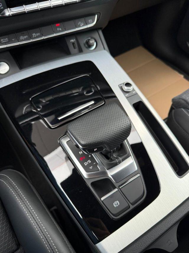 AUDI Q5 SPB 40 TDI QUATTRO S-LINE IDENTITY BLACK S-TRONIC