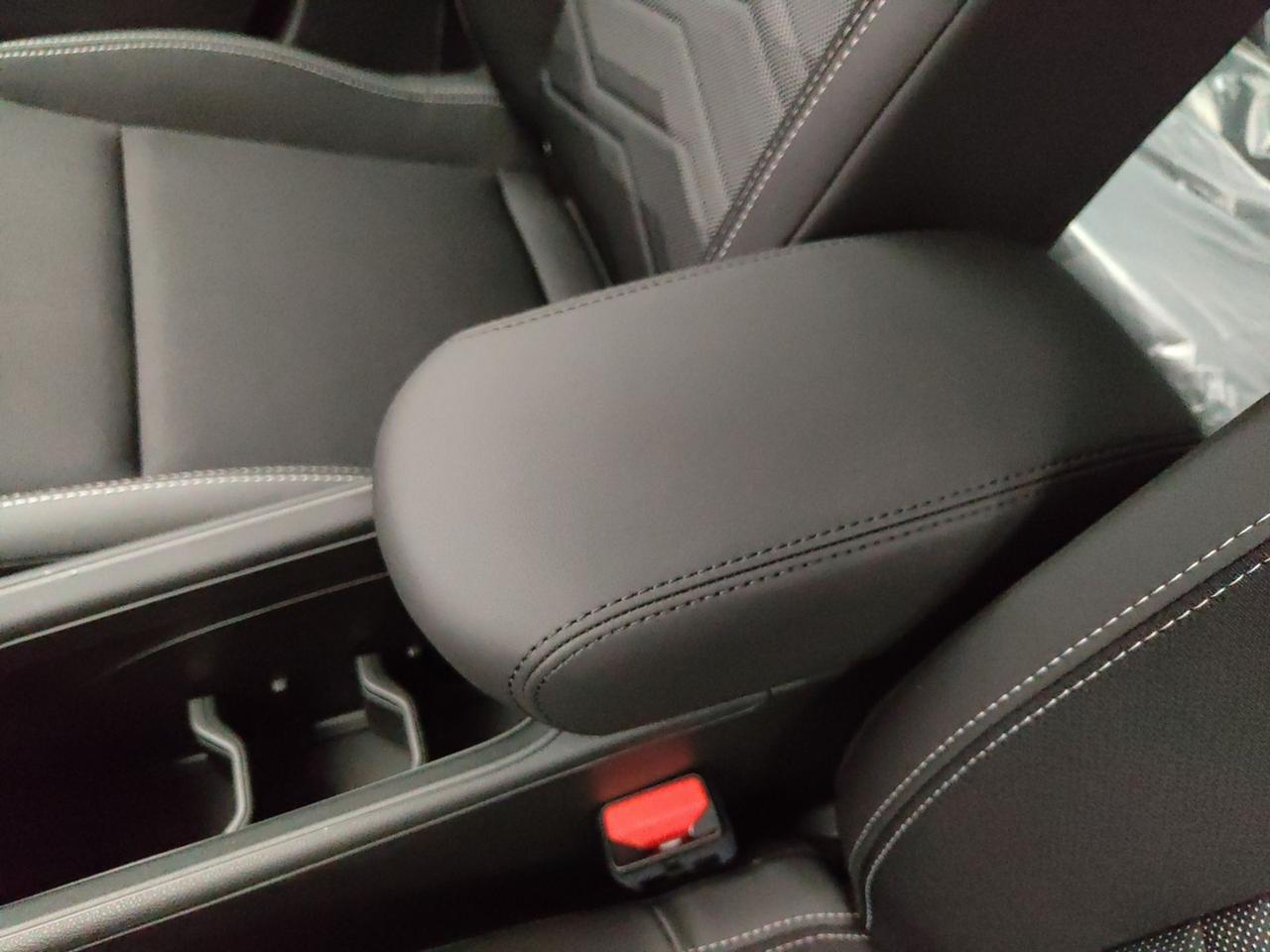 JEEP Avenger AVENGER 1.2 MHEV 100CV ALTITUDE DCT