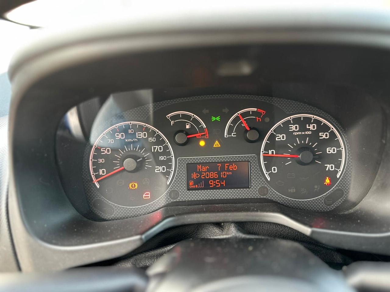 Fiat Qubo 1.4 8V 77 CV Dynamic Natural Power
