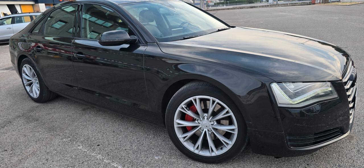Audi A8 3.0 TDI 250 CV quattro tiptronic