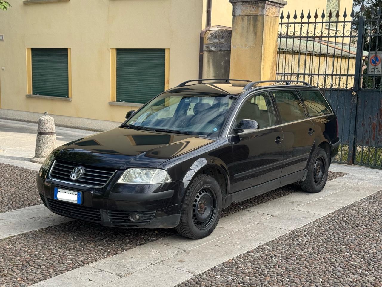 Volkswagen Passat 1.9 TDI/101 CV Var. Business