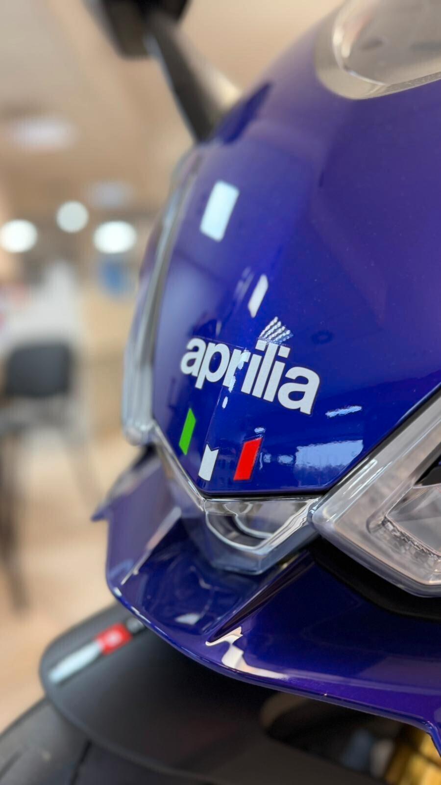 APRILIA RSV4 FACTORY 1100 – 220 CV – MY26 – NUOVA