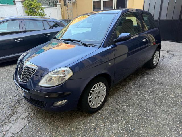 LANCIA Ypsilon 1.2 16V Platino
