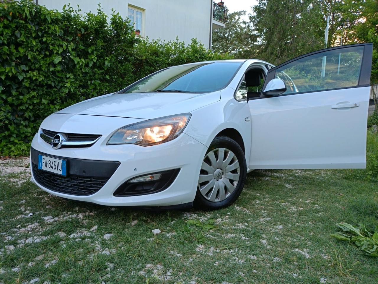 Opel Astra 1.4 Turbo 140CV 5 porte Elective