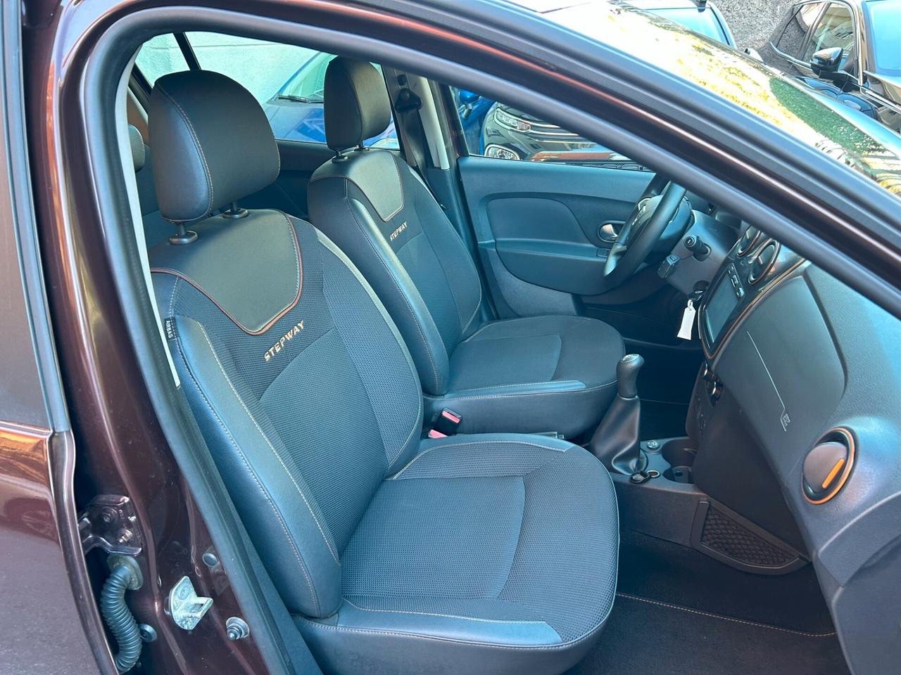 Dacia Sandero 0.9 TCe 12V TurboGPL 90CV Start&Stop Lauréate