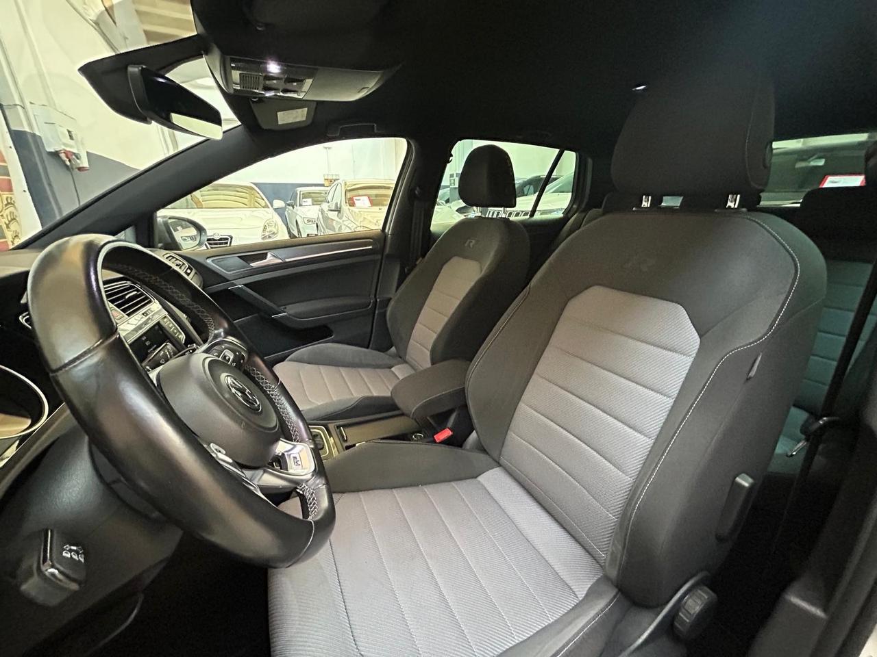 Volkswagen Golf 1.6 TDI 110 CV DSG 5p. R-LINE BlueMotion Technology