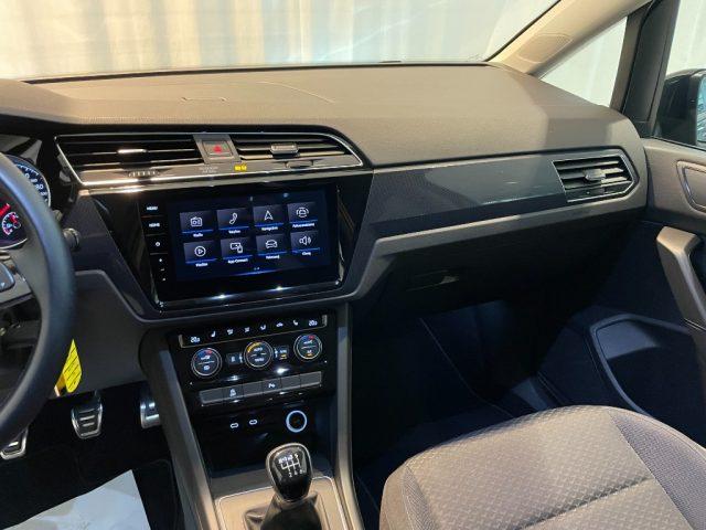 VOLKSWAGEN Touran 2.0 TDI UNITED Navi Discover Pro Camera DAB+