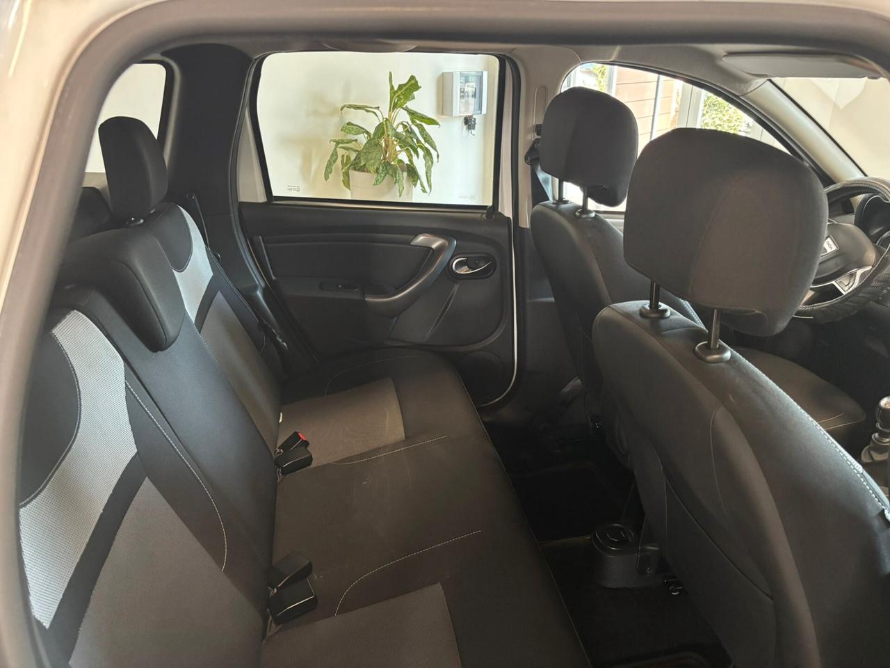 Dacia Duster 1.6 115CV Start&Stop 4x2 GPL Lauréate