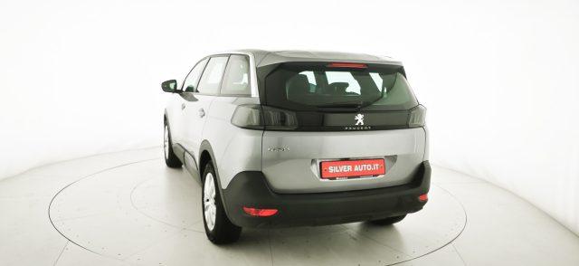 PEUGEOT 5008 BlueHDi 130 S&S EAT8 Active Business