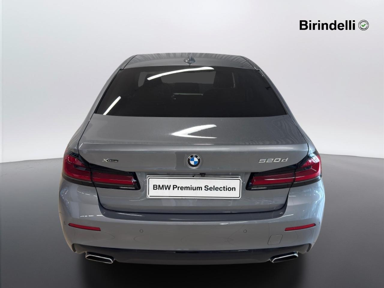 BMW Serie 5(G30/31/F90) - 520d 48V xDrive Business