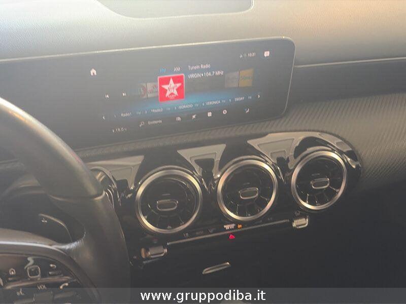 Mercedes-Benz Classe A - W177 2018 Diesel A 180 d Sport auto