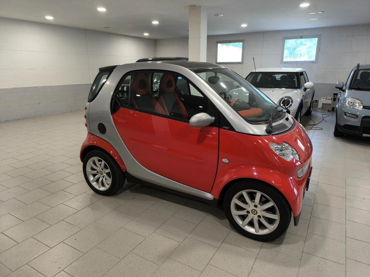 Smart ForTwo 700 coupé passion (45 kW)