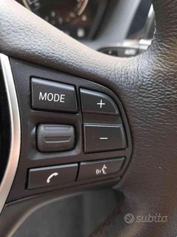 BMW 118 i LUXURY NAVI-PELLE-LED!!! OK NEO PATENT