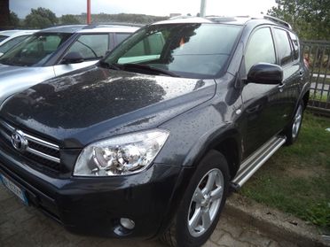 Toyota RAV 4 RAV4 Crossover 2.2 D-4D 177 CV Luxury