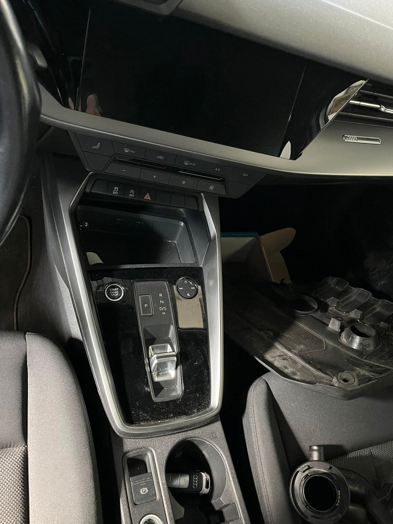 Audi A3 Sedan 35 TFSI S tronic