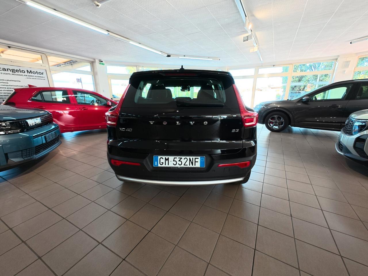 Volvo XC40 B3 automatico Core