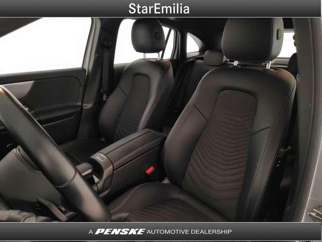 Mercedes-Benz GLA 200 GLA 200 d Automatic Sport
