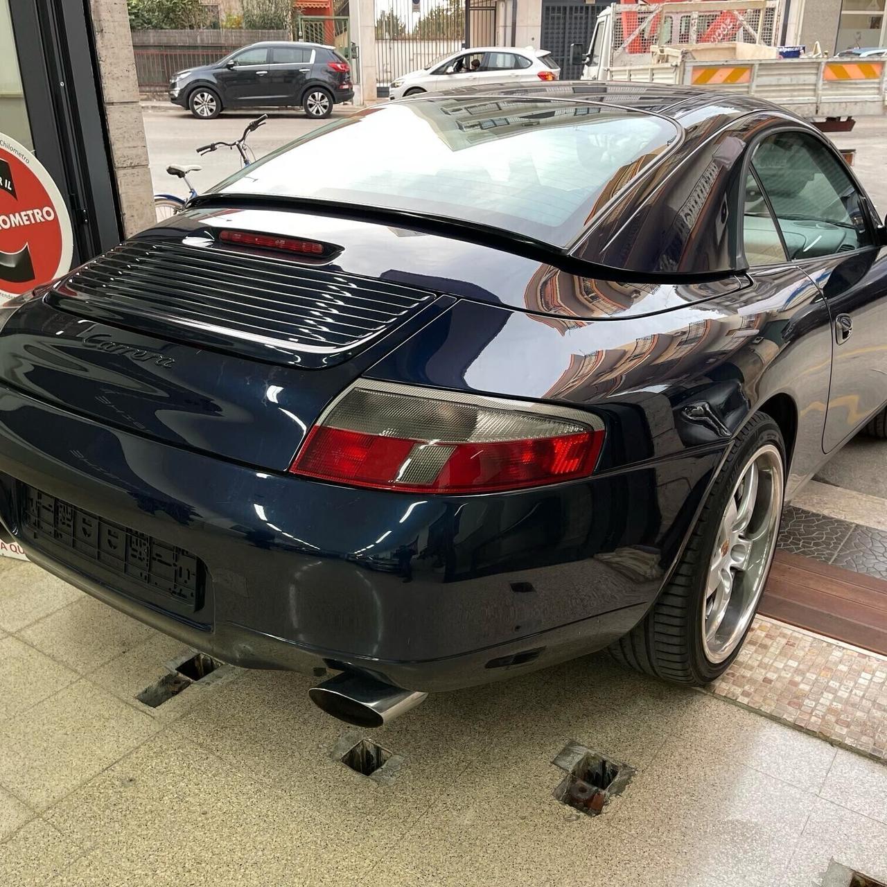 Porsche 911 Carrera Cabriolet