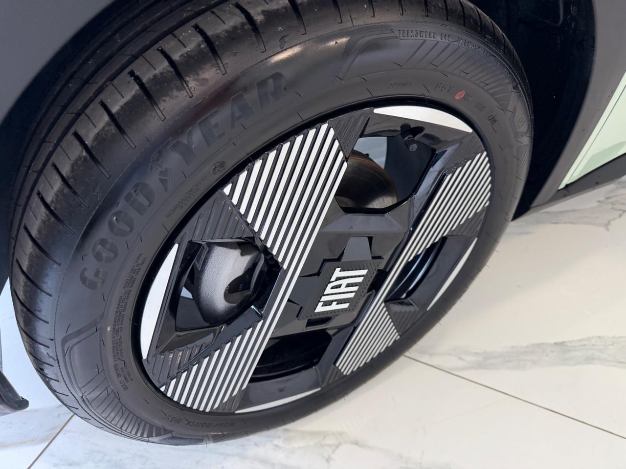 Fiat Grande Panda 1.2 Hybrid 110 CV S&S La Prima