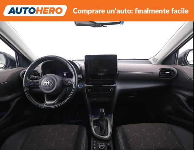 TOYOTA Yaris Cross 1.5 Hybrid 5p. E-CVT AWD-i Lounge