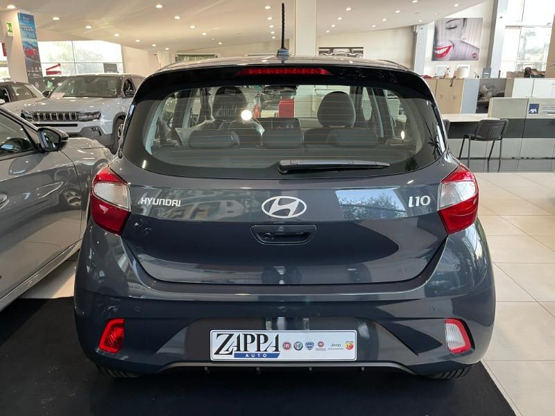 HYUNDAI i10 1.0 MPI Connectline