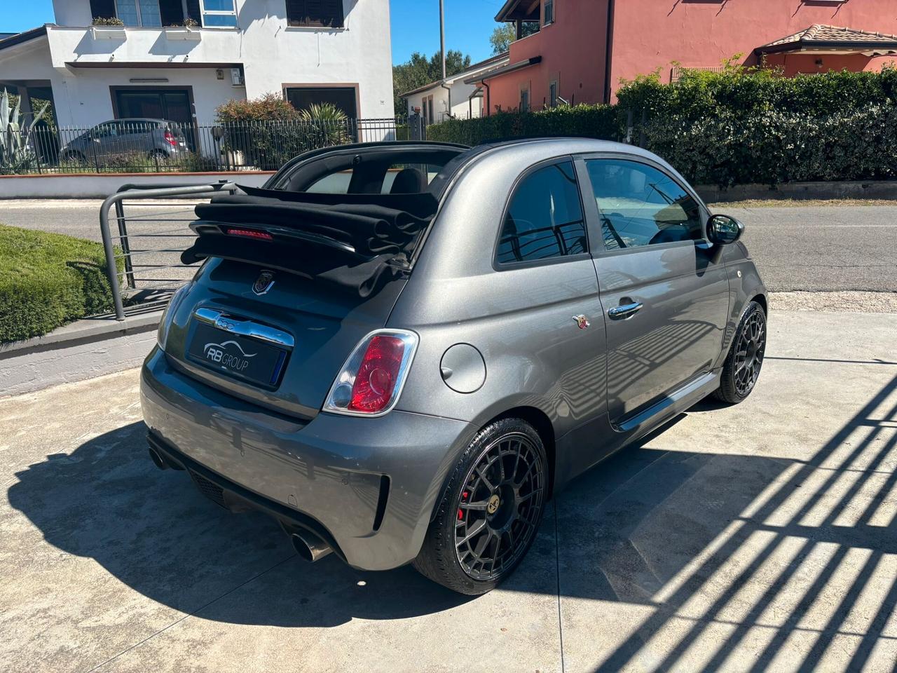 Abarth 500 C 1.4 Turbo T-Jet MTA