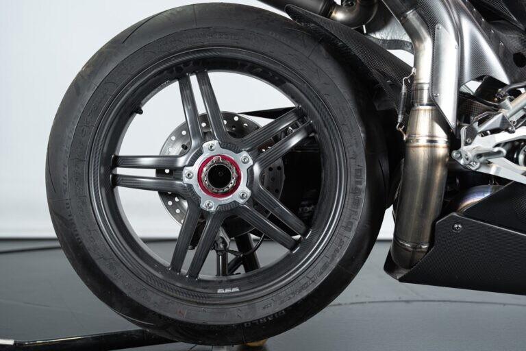 2017 DUCATI 1299 PANIGALE SUPERLEGGERA - RDS01461