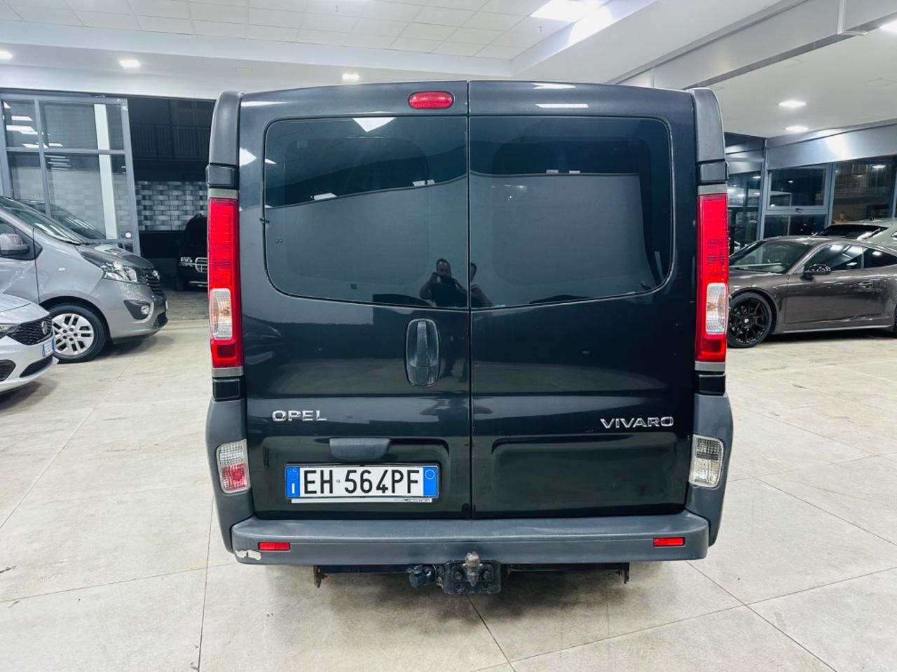 Opel Vivaro 2.0 CDTI 120CV PC-TN Combi 9 posti 2011